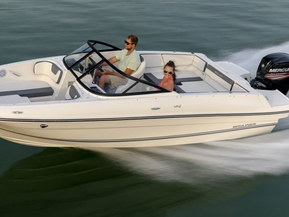 Bayliner 