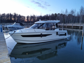 Jeanneau Merry Fisher 895