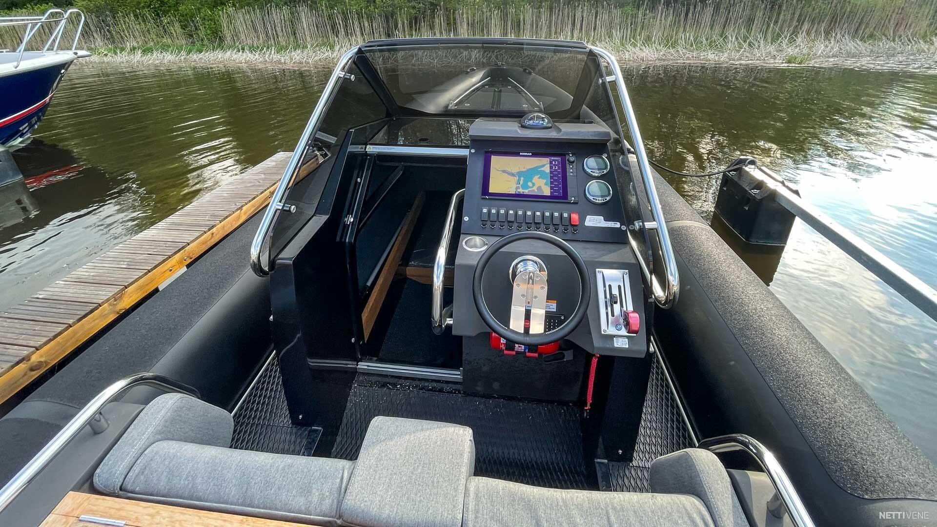 17 / 22