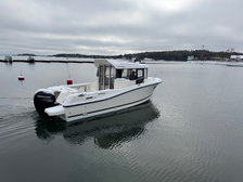 Quicksilver 755 Pilothouse