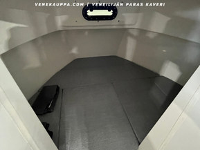 Quicksilver Captur 705 Pilothouse