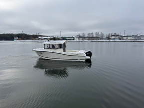 Quicksilver 755 Pilothouse