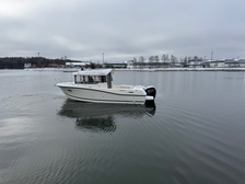 Quicksilver 755 Pilothouse