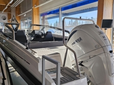 Yamarin Cross 75 BR F300