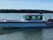 Axopar 28