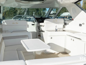Sea Ray 450 Sundancer