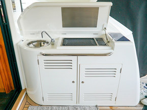 Sunseeker 57 Predator