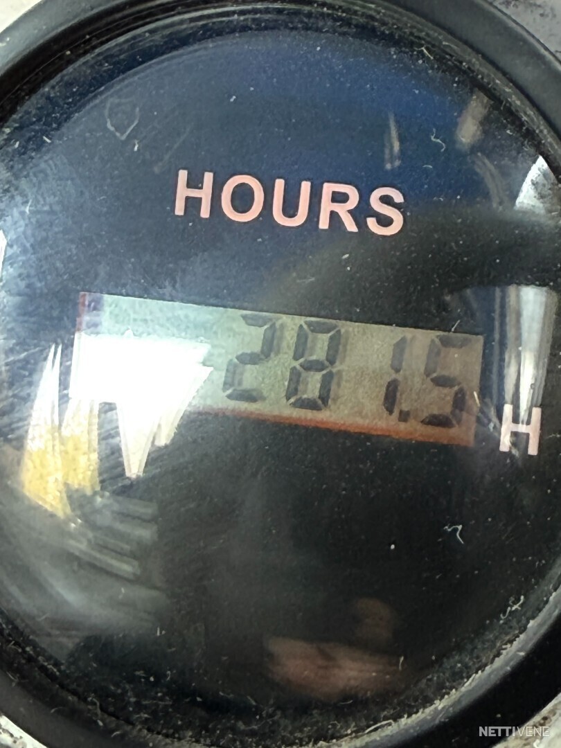 17 / 21