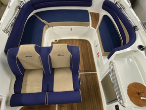 Yamarin 68 Day Cruiser