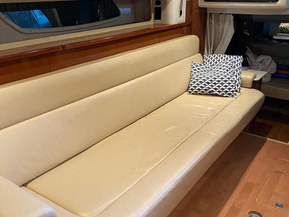 Sea Ray 370 Sundancer