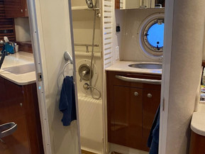 Sea Ray 370 Sundancer