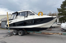 Quicksilver Activ 905 weekend