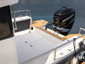 Axopar 28 Cabin
