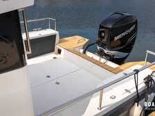 Axopar 28