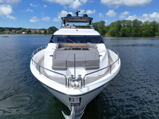 Sunseeker 86 Yacht