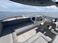 Sunseeker 86 Yacht
