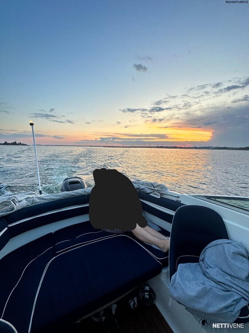 4 / 10