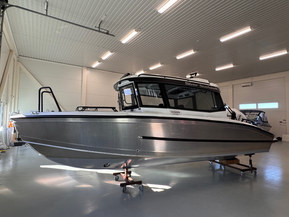 Silver SeaHawk Cabin