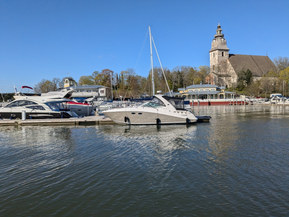 Sea Ray 325 Sundancer