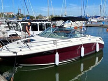Sea Ray 235 Weekender
