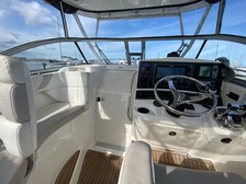 Boston Whaler 285 Conquest