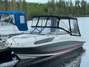 Bayliner 