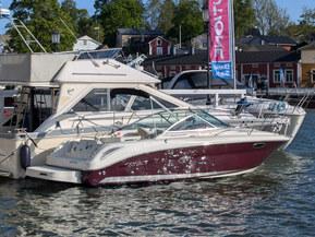 Sea Ray 235 Weekender