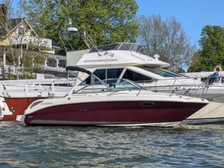 Sea Ray 235 Weekender