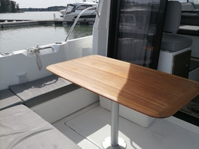 Beneteau Antares 9