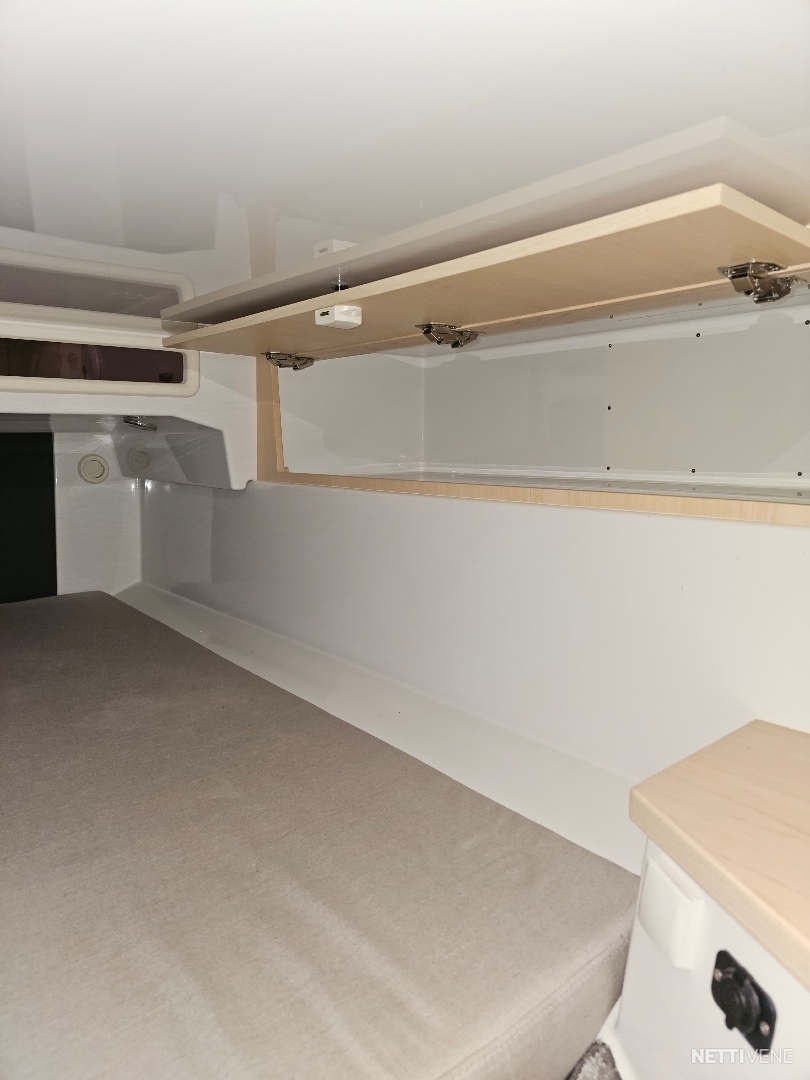 20 / 24