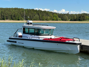 Axopar 28 Cabin