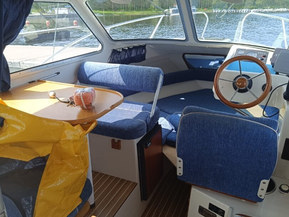 Bella 703