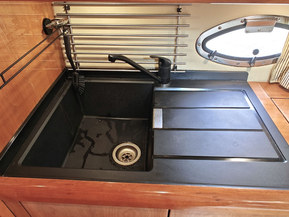 Sunseeker Portofino 46