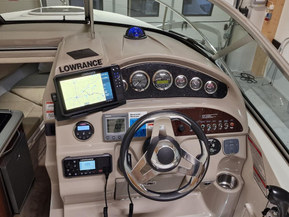 Sea Ray 240 Sundancer