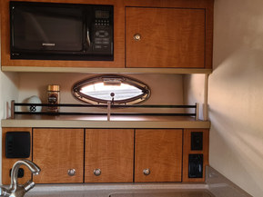 Sea Ray 325 Sundancer