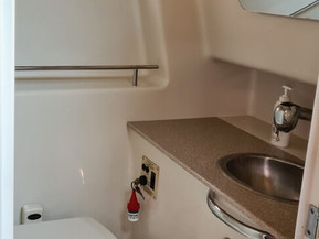 Sea Ray 325 Sundancer