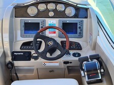 Sea Ray 325 Sundancer