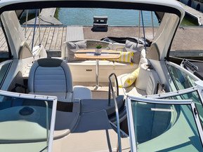 Sea Ray 325 Sundancer
