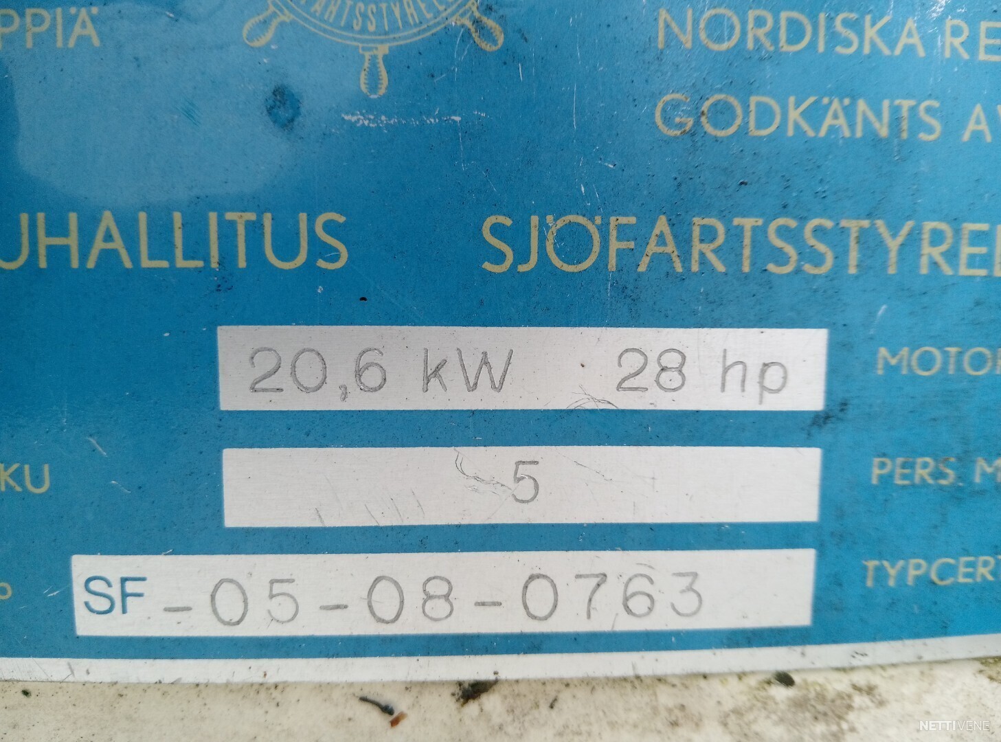 5 / 8
