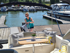 Sea Ray 325 Sundancer