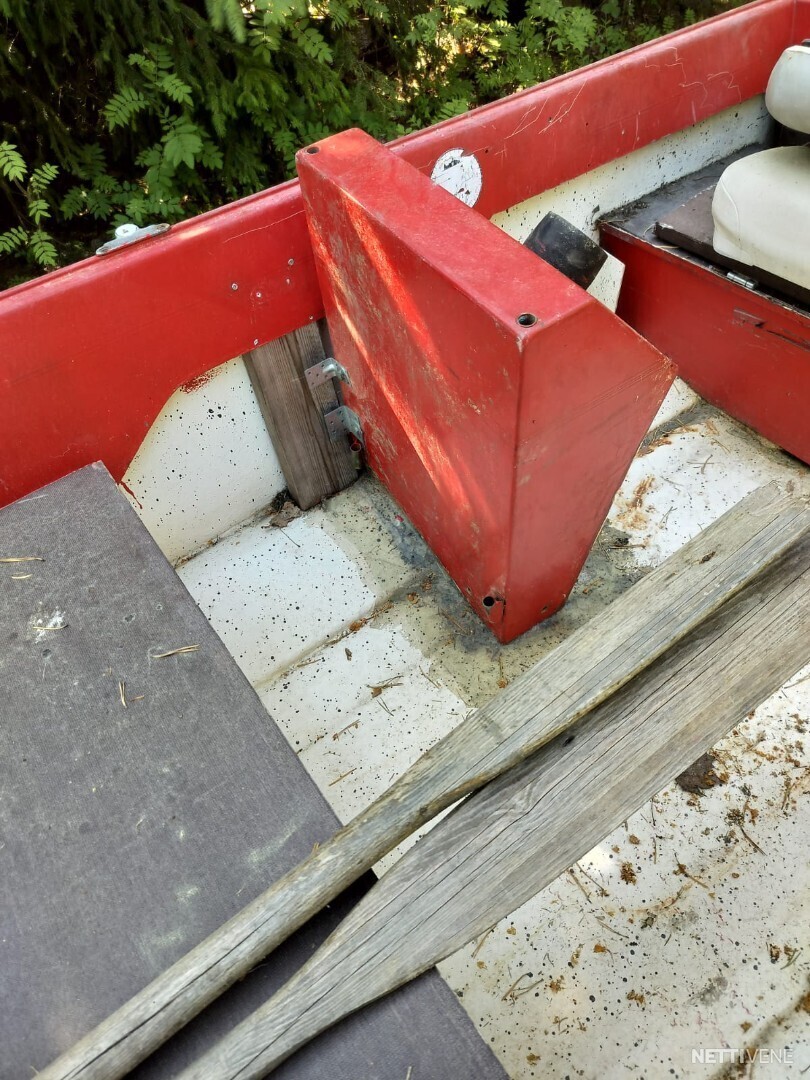 6 / 9