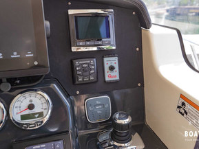 Quicksilver 905 Pilothouse