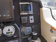 Quicksilver 905 Pilothouse