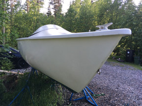 Helmsman Meri-My