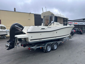 Quicksilver 755 Pilothouse