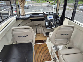 Quicksilver 755 Pilothouse
