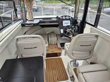 Quicksilver 755 Pilothouse