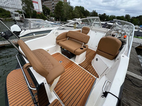 Bayliner 2455 Ciera