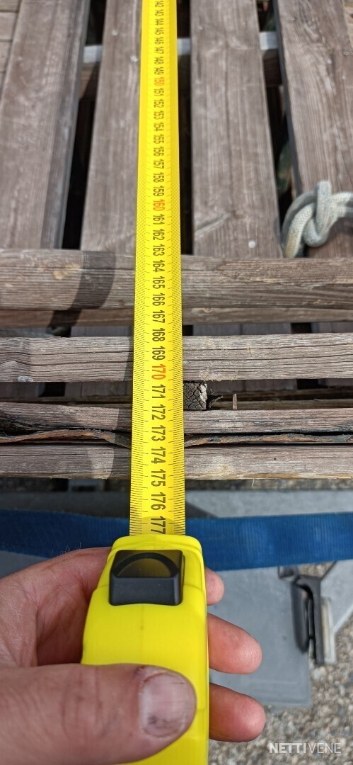 6 / 10