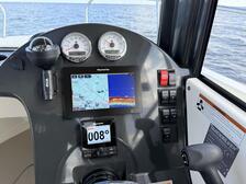 Quicksilver Captur 675 Pilothouse